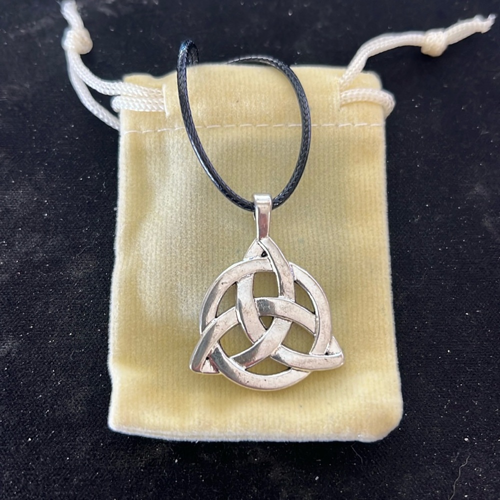Witch Knot Pendants